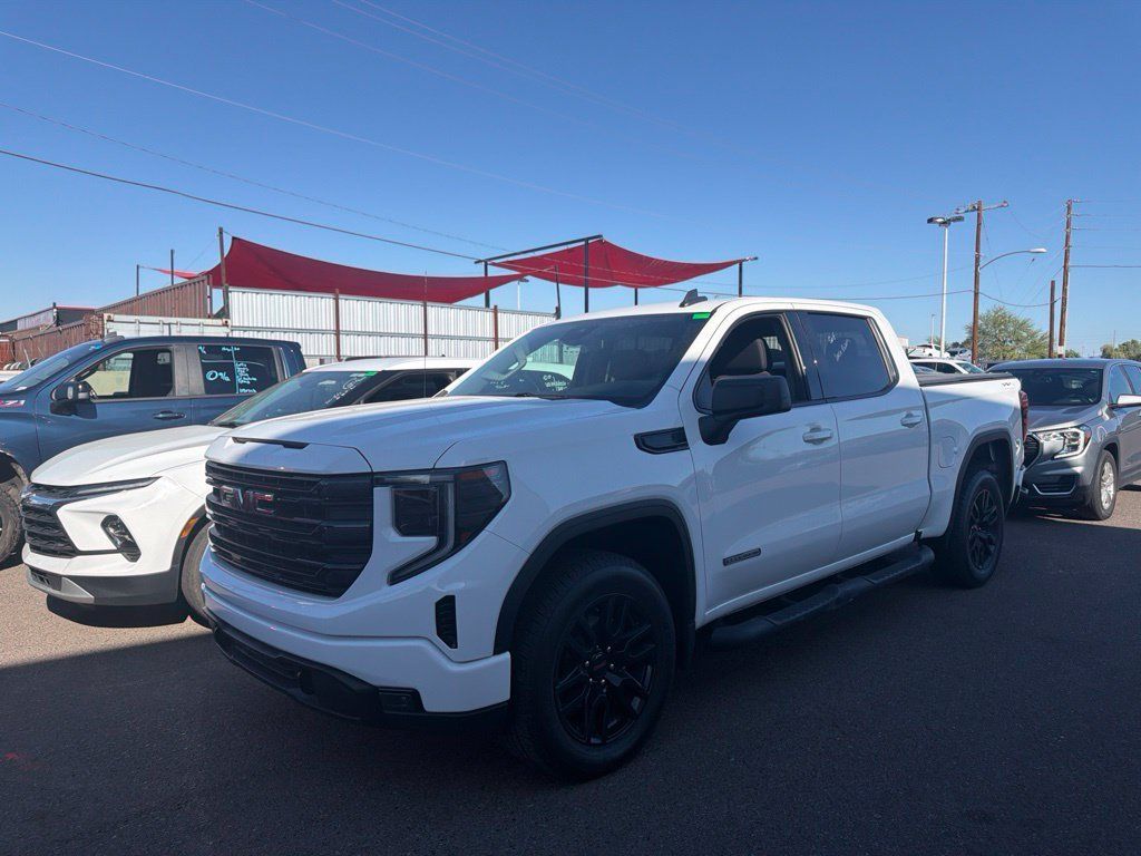 Used 2023 GMC Sierra 1500 Elevation AWD/4WD image 2