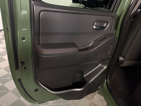 Used 2024 Nissan Frontier Pro-X w/ Pro Convenience Package image 25