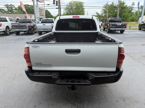 Used 2012 Toyota Tacoma 2WD Regular Cab image 5