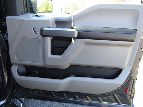 Used 2018 Ford F150 XLT w/ Equipment Group 301A Mid image 28