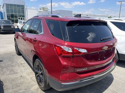 Used 2018 Chevrolet Equinox LT w/ Sun & Infotainment Package FWD image 10