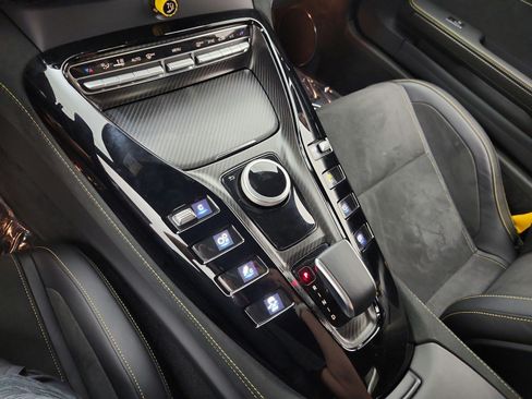 Certified 2020 Mercedes-Benz AMG GT R image 12
