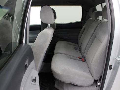 Used 2005 Toyota Tacoma 4x4 Double Cab image 10