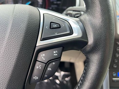 Used 2016 Ford Edge Titanium w/ Equipment Group 302A AWD/4WD image 23