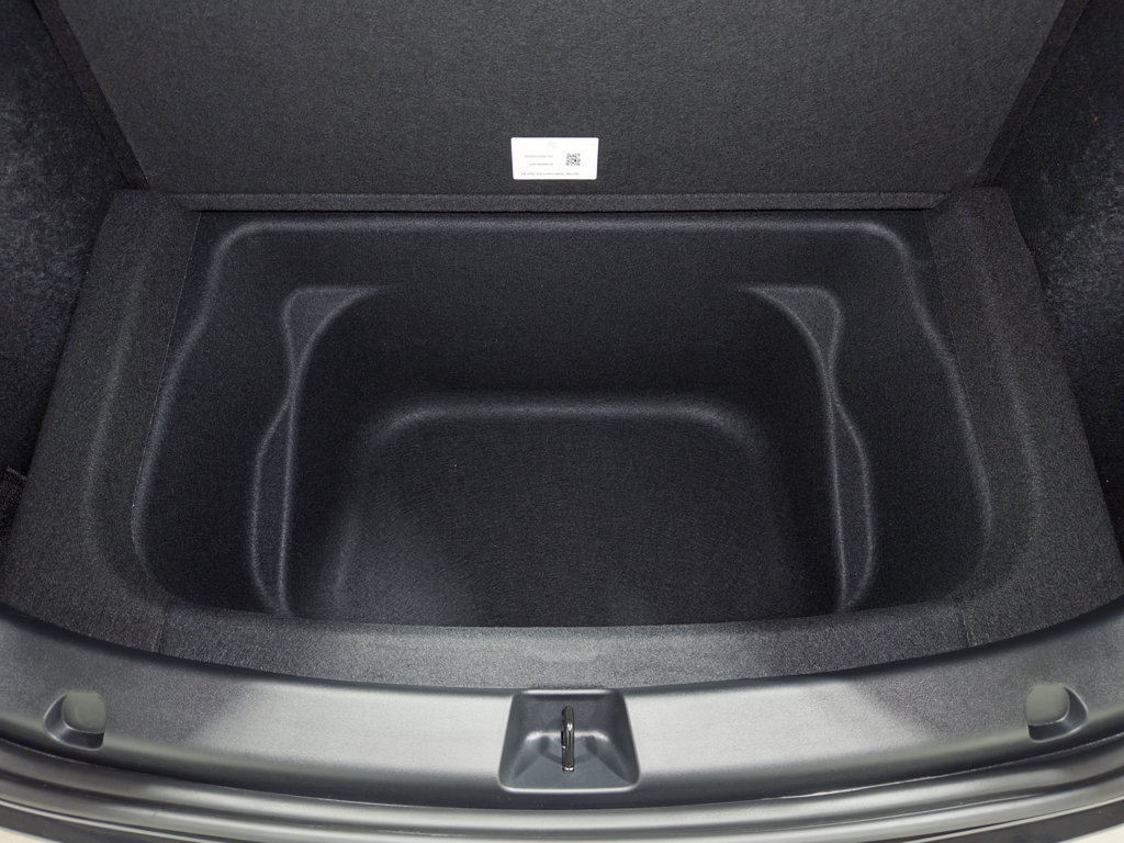 Used 2025 Tesla Model Y Long Range RWD image 27