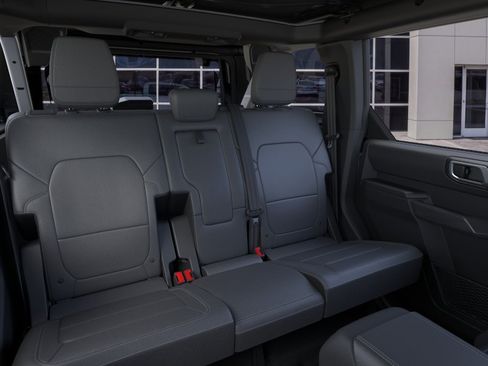 New 2026 Ford Bronco Outer Banks AWD/4WD image 11