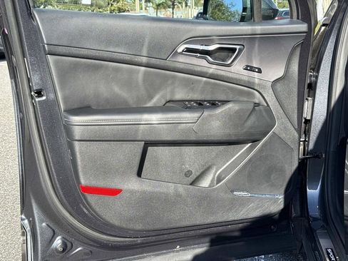 Used 2023 Kia Sportage SX image 21