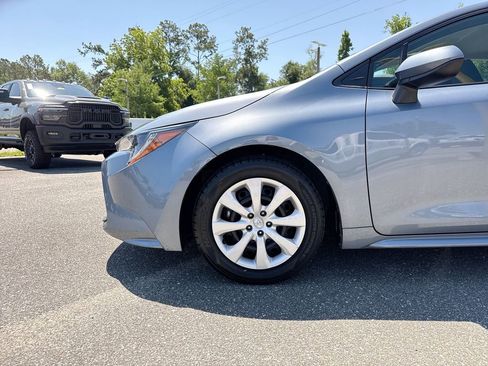 Used 2024 Toyota Corolla LE FWD image 13