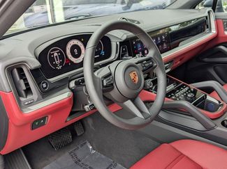 New 2026 Porsche Cayenne Coupe AWD/4WD video 4