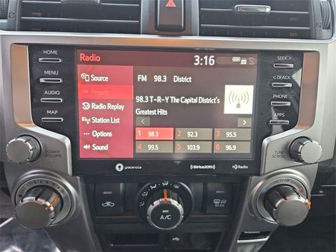 Used 2021 Toyota 4Runner SR5 Premium image 13