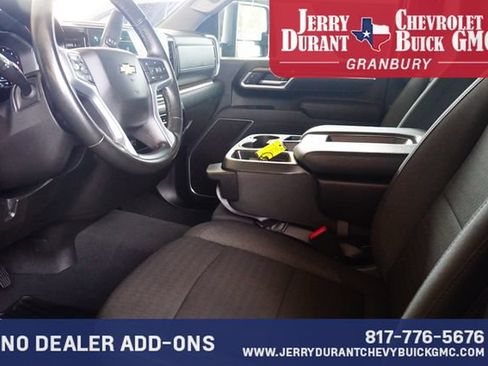 Used 2025 Chevrolet Silverado 3500 LT w/ Safety Package AWD/4WD image 18