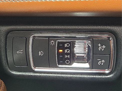 Used 2021 Lincoln Aviator Reserve w/ Equipment Group 202A image 20