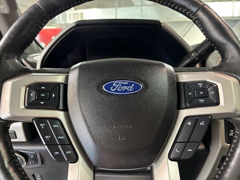 Used 2017 Ford F350 Lariat w/ Lariat Ultimate Package AWD/4WD image 30