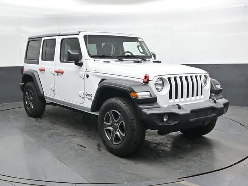 Used 2018 Jeep Wrangler Unlimited Sport S AWD/4WD image 6