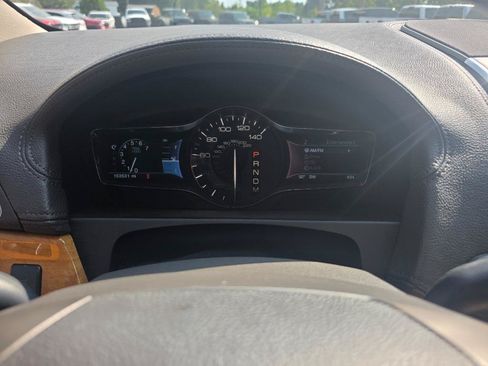 Used 2012 Lincoln MKX FWD image 16