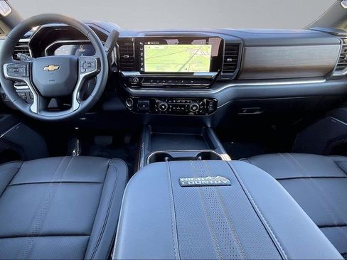 New 2026 Chevrolet Silverado 2500 High Country w/ High Country Premium Package AWD/4WD image 5
