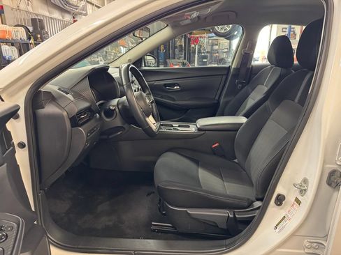 Used 2024 Nissan Sentra SV w/ All-Weather Package FWD image 16