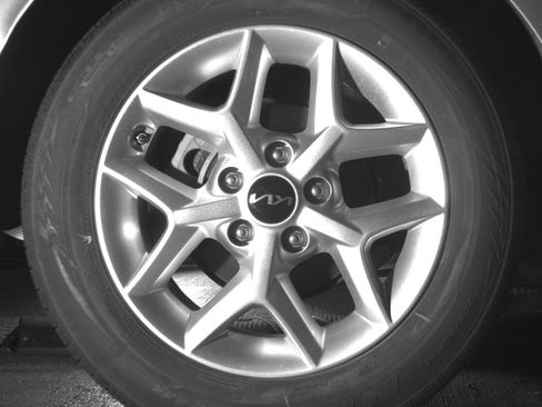 Used 2025 Kia Soul LX w/ LX Technology Package image 15