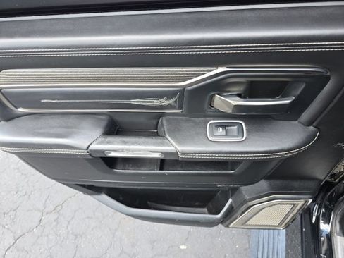 Used 2020 RAM 2500 Limited AWD/4WD image 22