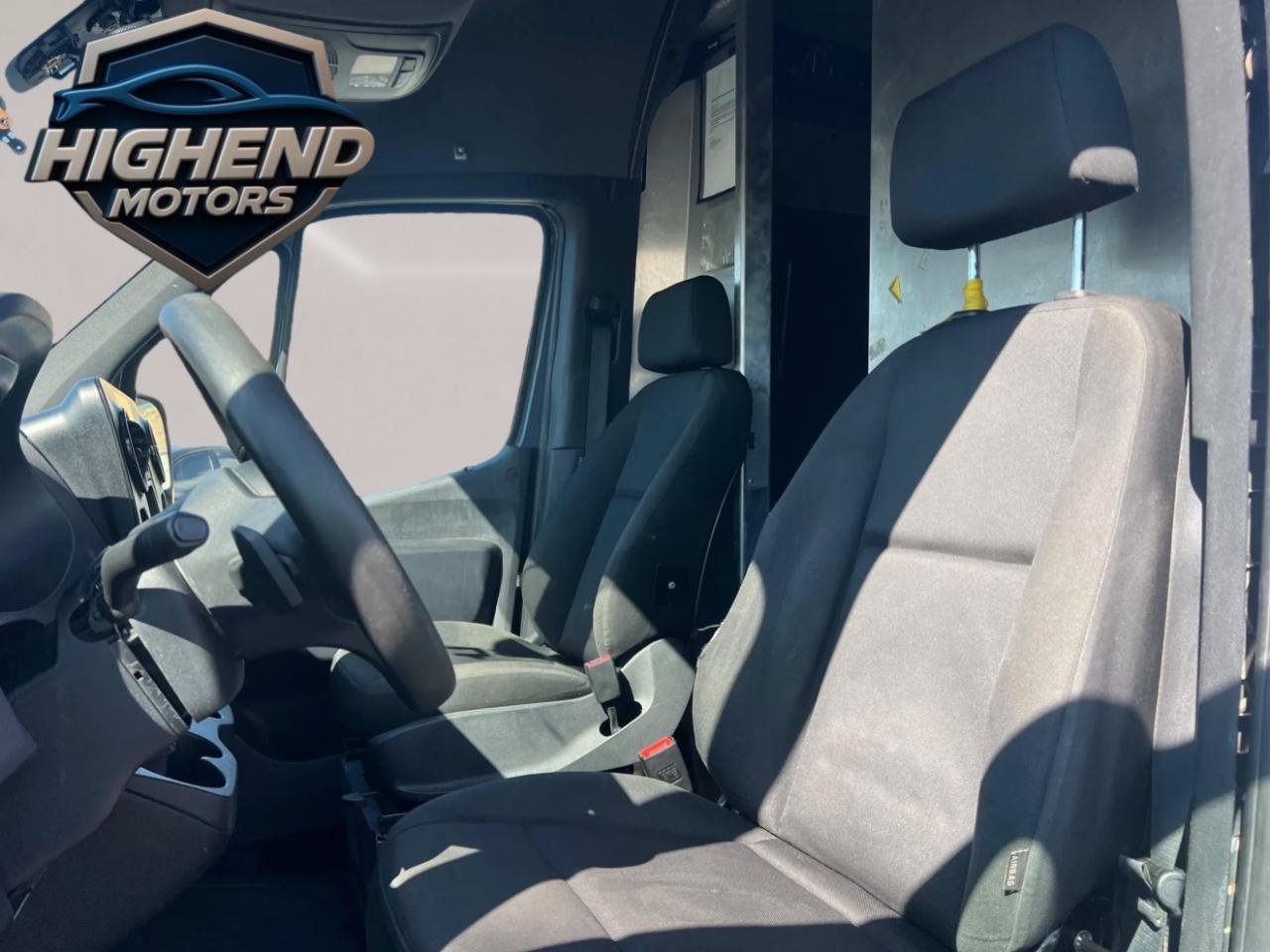 Used 2019 Mercedes-Benz Sprinter 144 image 12