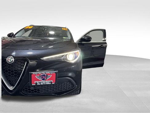 Used 2020 Alfa Romeo Stelvio Ti w/ Active Blind Spot Package image 28