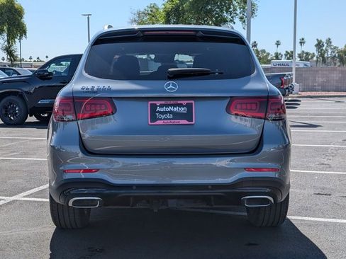 Used 2022 Mercedes-Benz GLC 300 image 8