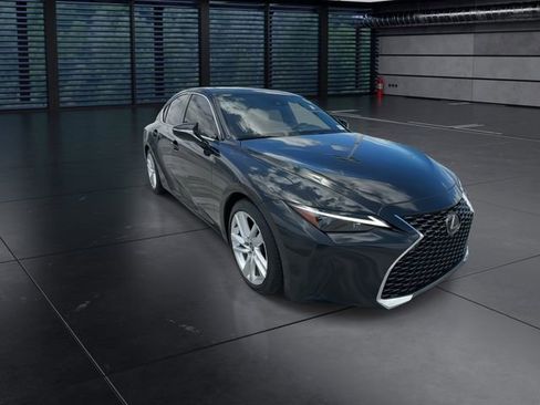 Used 2023 Lexus IS 300 w/ Comfort Package RWD image 2