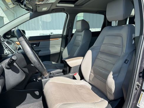 Used 2017 Honda CR-V EX-L image 7