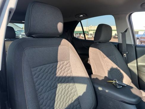 Used 2019 Chevrolet Equinox LT AWD/4WD image 32