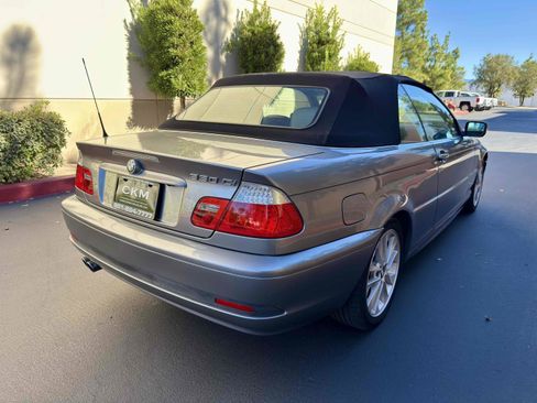 Used 2006 BMW 330Ci Convertible image 11