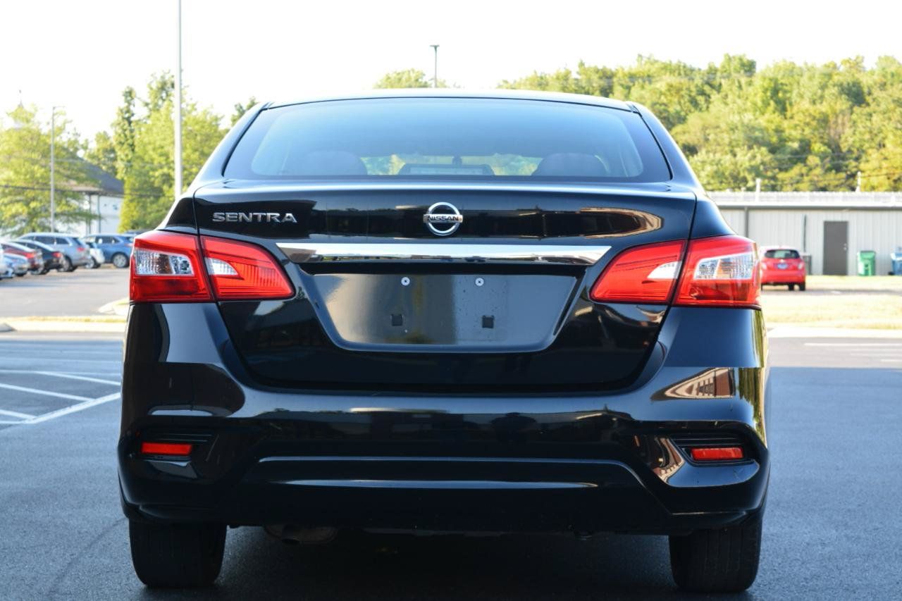 Used 2019 Nissan Sentra S FWD image 6