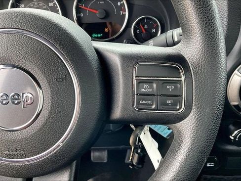 Used 2013 Jeep Wrangler Sport image 23