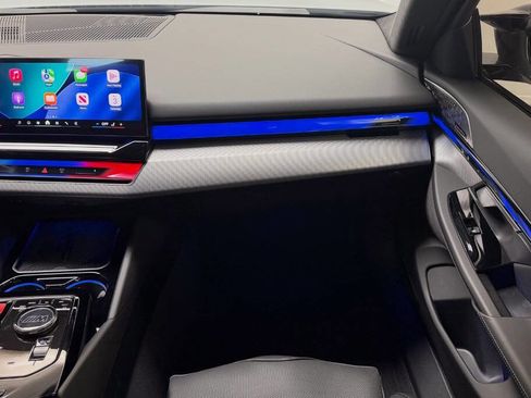 Used 2026 BMW M5 Touring image 41