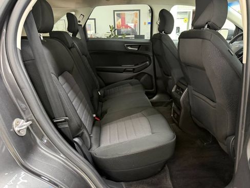 Used 2017 Ford Edge SE AWD/4WD image 15