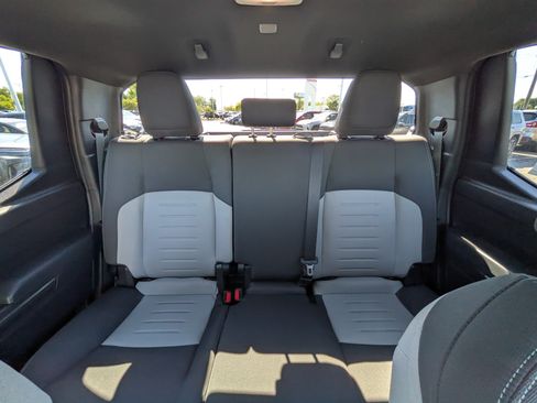 Used 2024 Toyota Tacoma TRD Sport AWD/4WD image 22