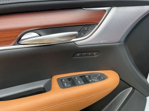 New 2026 Cadillac XT5 Premium Luxury FWD image 15