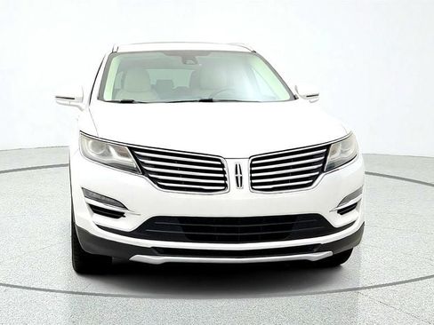 Used 2016 Lincoln MKC Select w/ Select Plus Package AWD/4WD image 2
