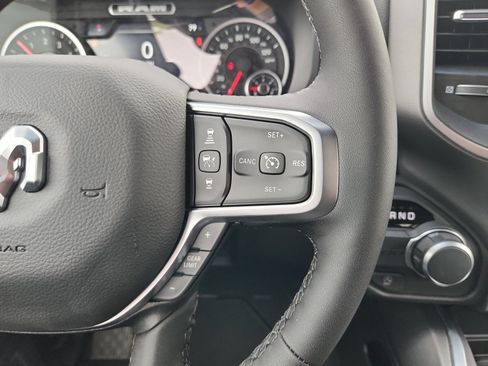 New 2026 RAM 1500 2WD Crew Cab image 16