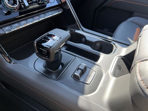 New 2026 GMC Sierra 1500 AT4 image 40