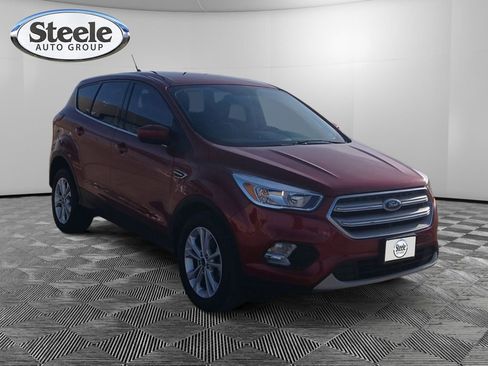 Used 2019 Ford Escape SE image 7