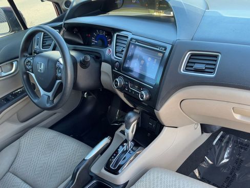 Used 2015 Honda Civic EX image 9