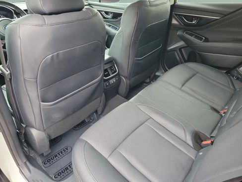 Used 2022 Subaru Outback Limited w/ Popular Package #2 image 15