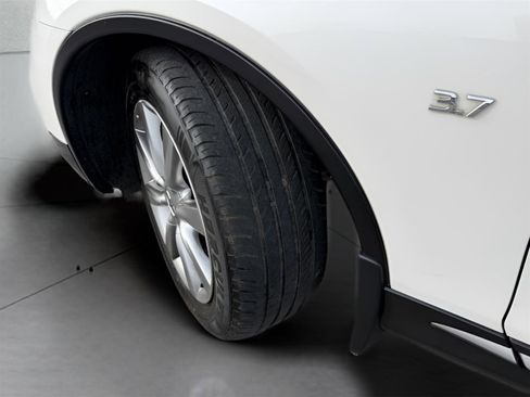 Used 2017 INFINITI QX50 AWD w/ Premium Plus Package image 31