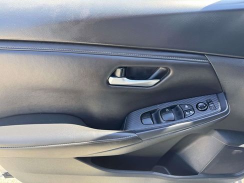 Certified 2023 Nissan Sentra SV FWD image 16