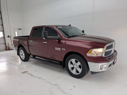 Used 2018 RAM 1500 Big Horn image 3