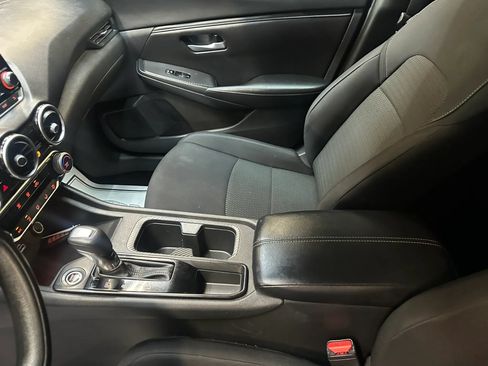 Used 2021 Nissan Sentra S FWD image 17