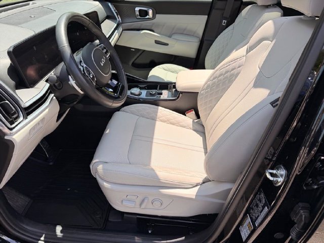 Used 2025 Kia Sorento SX Prestige AWD/4WD image 8