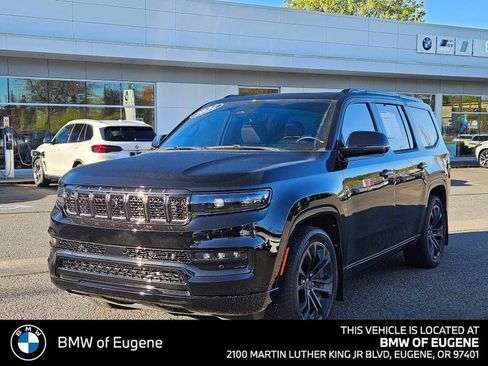 Used 2024 Jeep Grand Wagoneer Series III w/ Rear Seat Video Group 1 image 7