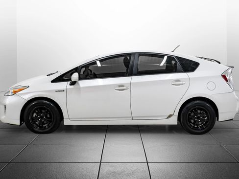 Used 2013 Toyota Prius Two FWD image 11