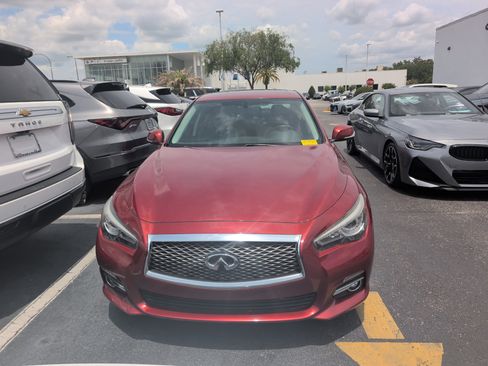 Used 2014 INFINITI Q50 Premium w/ All Weather Package RWD image 2